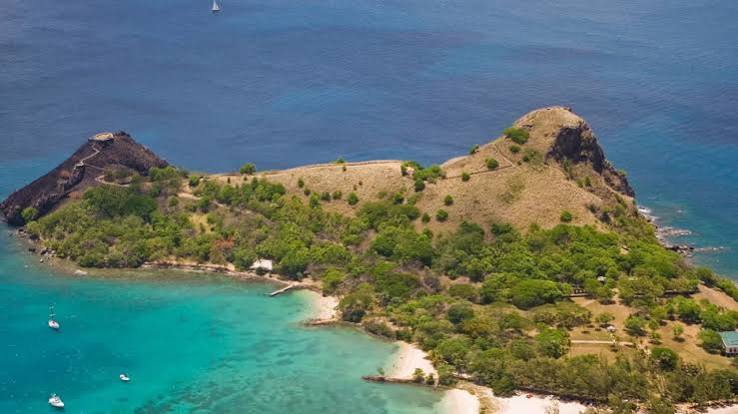 Pigeon Island Exploration: Hike, History and Beach